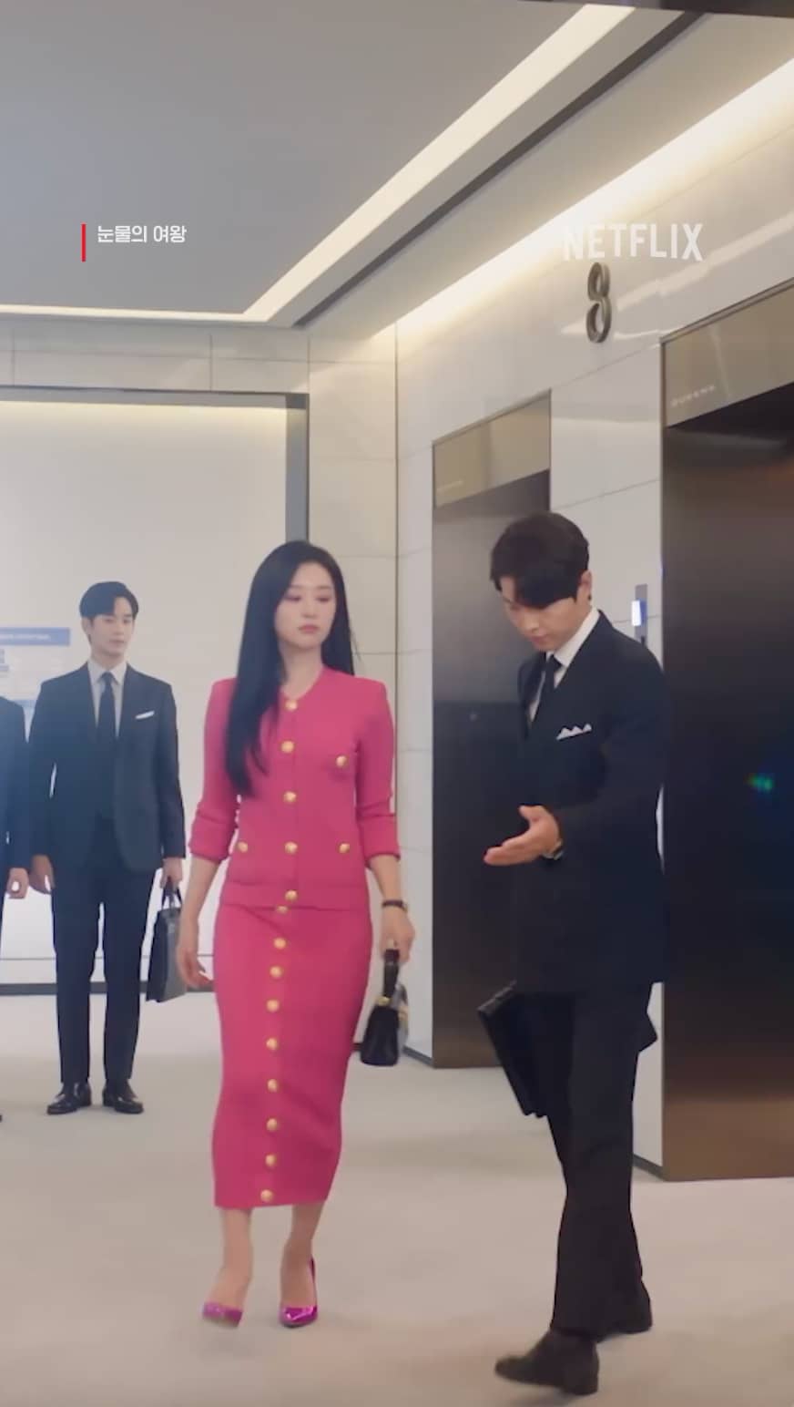 Song Joong Ki in a cameo scene with